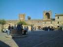 ../image/tuscany/mr/Monteriggioni_place_2109.JPG