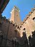 ../image/tuscany/si/place/Tower_behind_2109.JPG